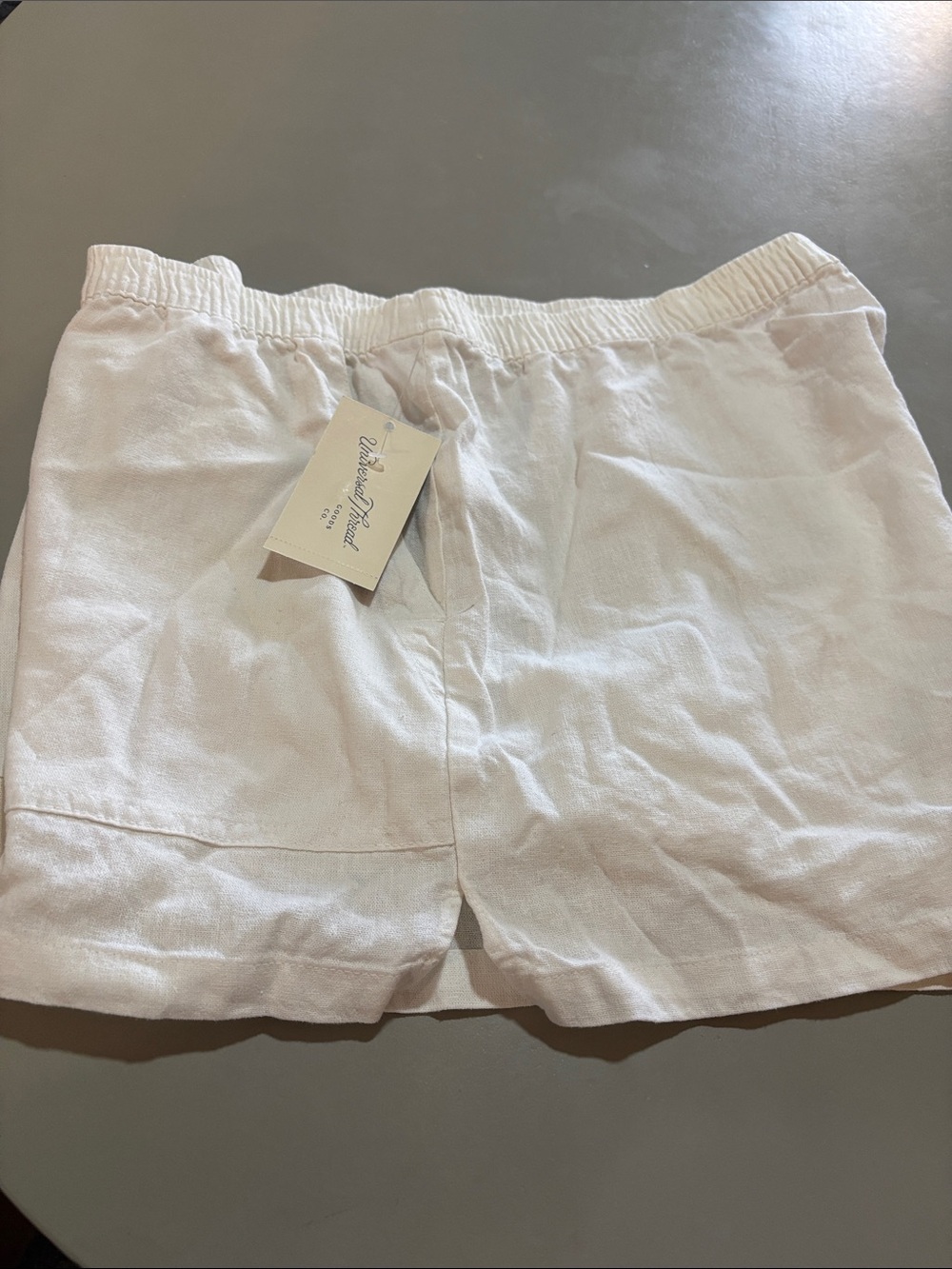 Women’s Universal threads Classic Linen-Blend Shorts - Off White